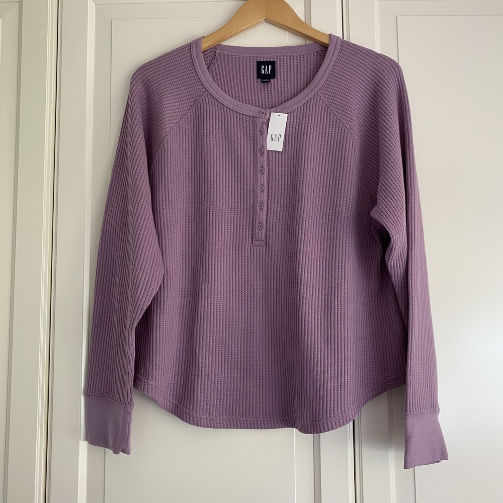 GAP Waffle Henley